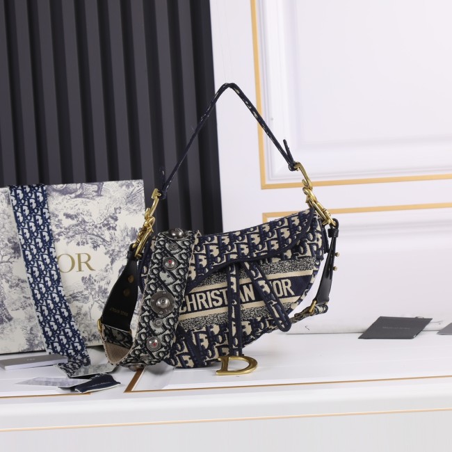 Dior5501XB032