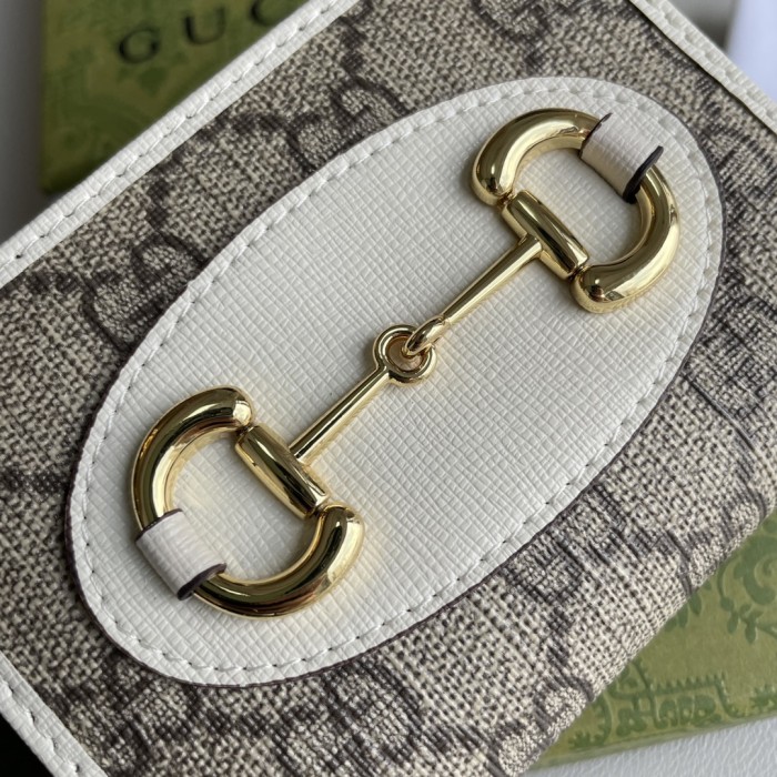 Gucci621887LM06