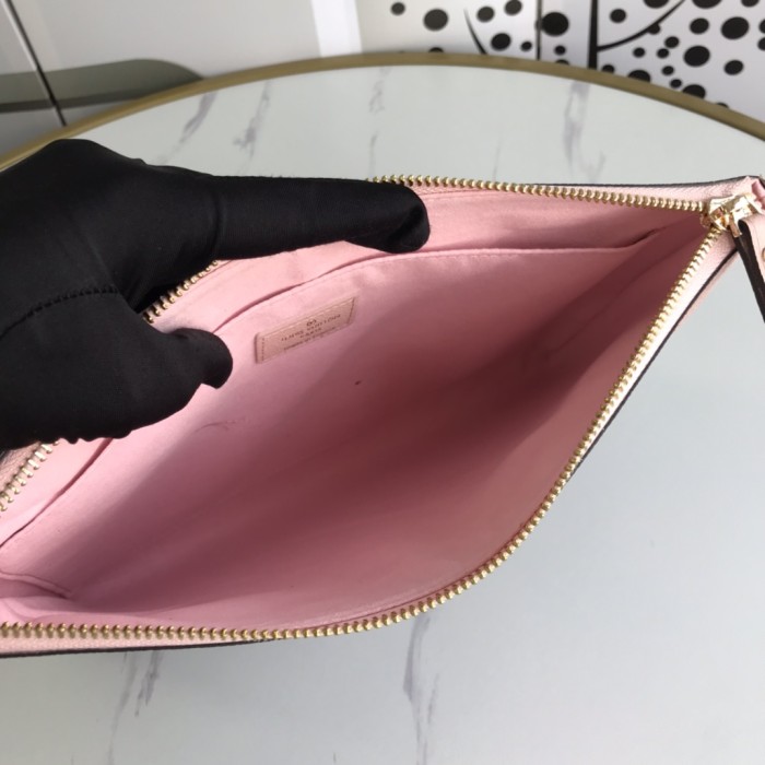 Louis Vuitton DAILY POUCH