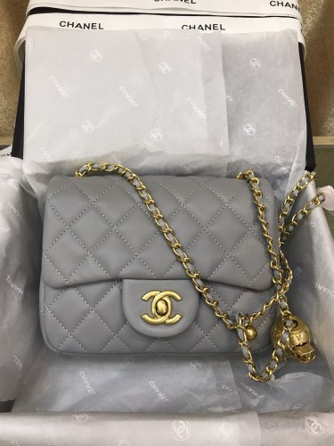 Chanel 17CM 2048