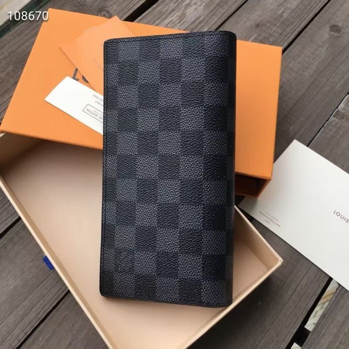 Louis Vuitton BRAZZA WALLET