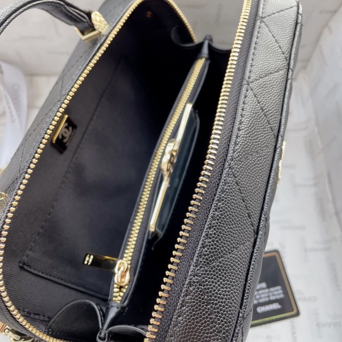 chanel1059PYD012