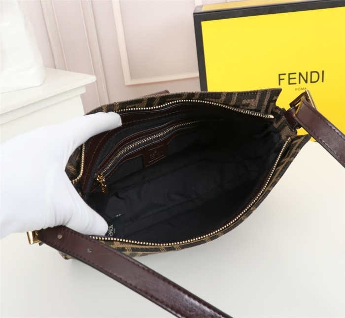 Fendi005JQE051