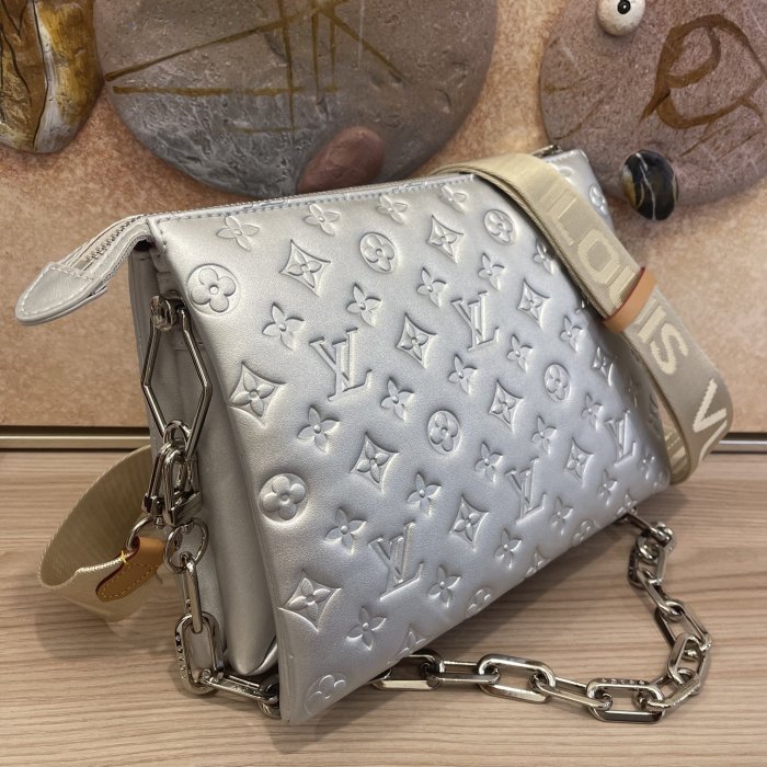 Louis Vuitton COUSSIN PM