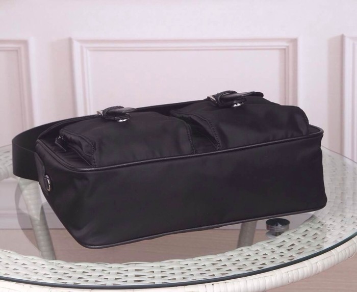 Prada messenger bag 1738
