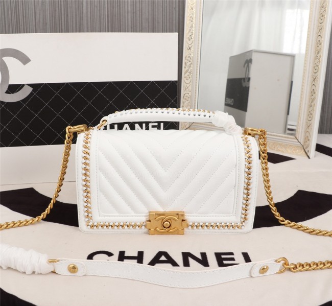 chanel8003PYD062