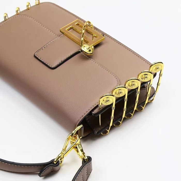 Fendi68004JQE002