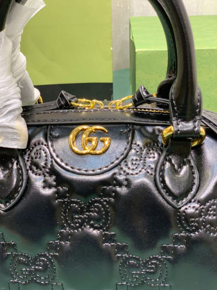 GUCCI handbag 702251