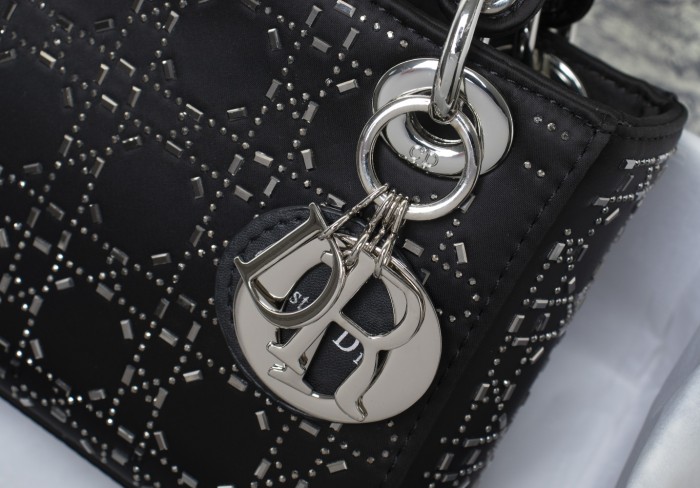 Dior2028XB061