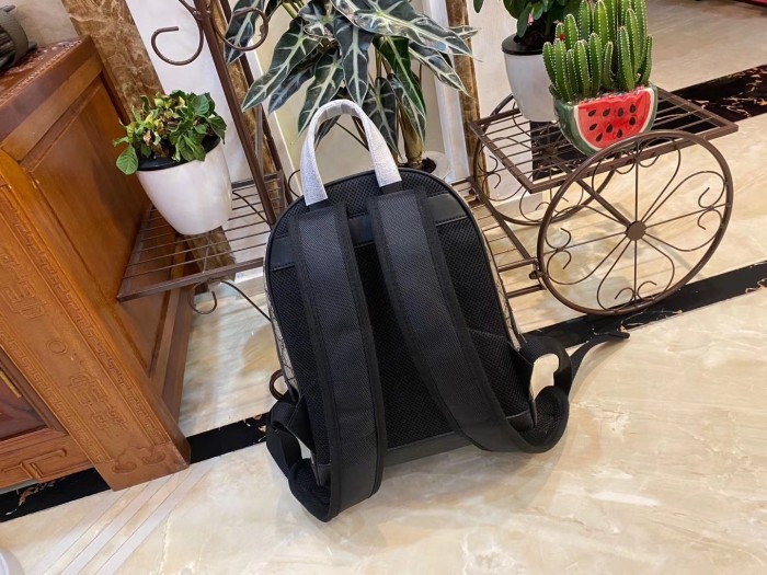 GUCCI backpack W22cm x H30cm 429020
