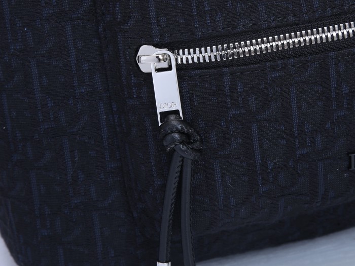 Dior6601LM022 28×38×15 cm