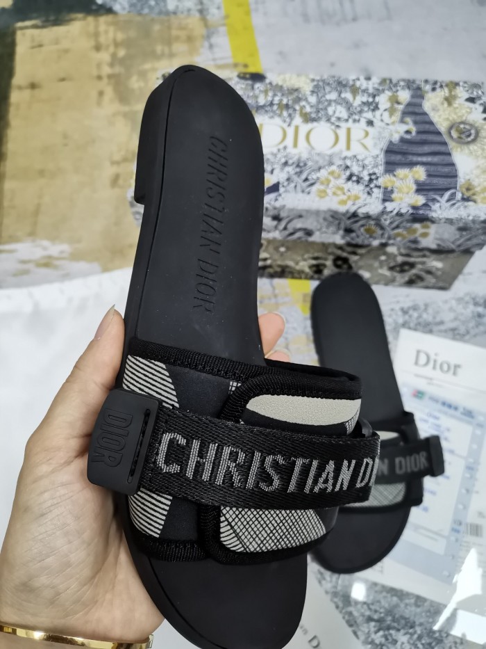 Dior 魔术贴拖鞋051