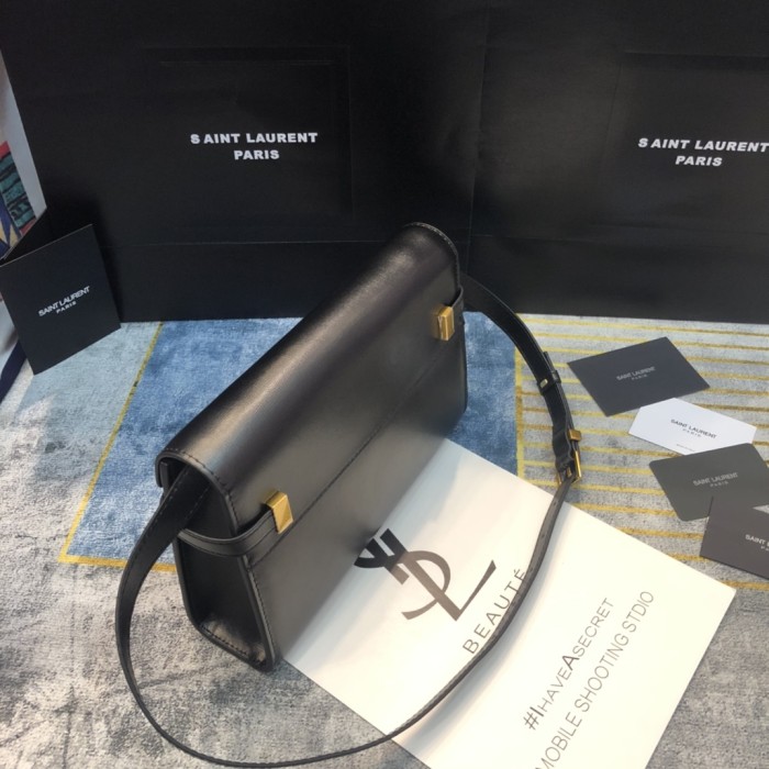 YSL657626FF081