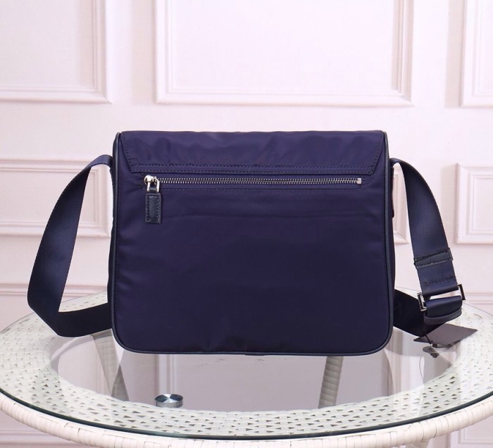 Prada messenger bag 0987