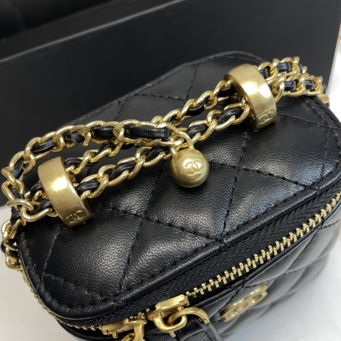 chanel8103PYD031