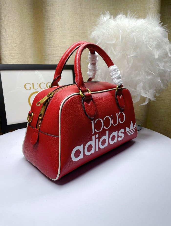 GUCCI ＆ Adidas mini duffel bag 702397