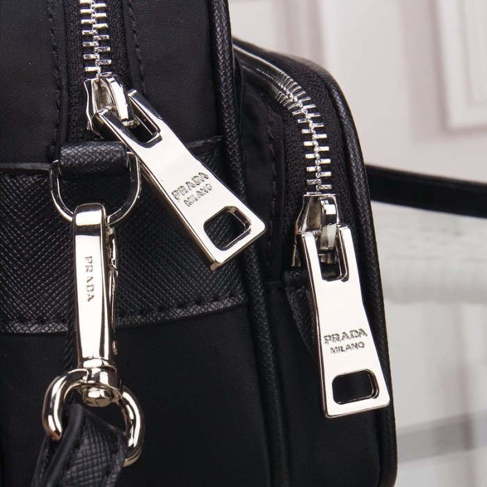 Prada cross body bag 1010
