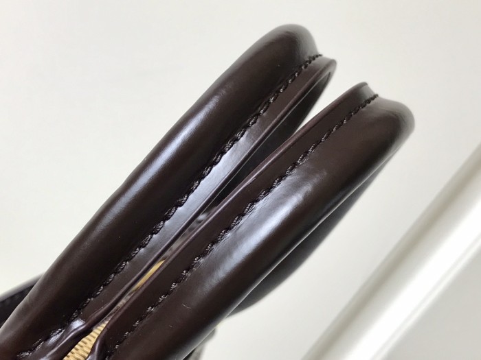 Louis Vuitton ALMA BB