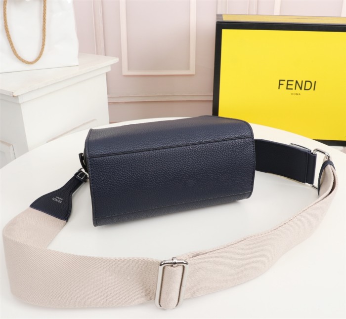 Fendi1120JQE042