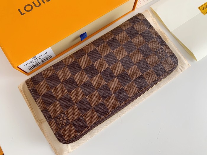 Louis Vuitton ZIPPY WALLET 60017