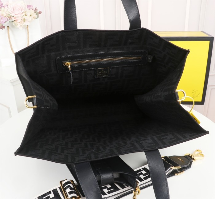 Fendi2015JQE052