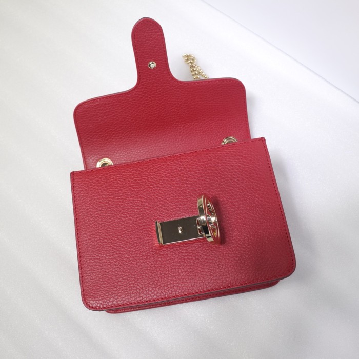 Gucci510304smile002
