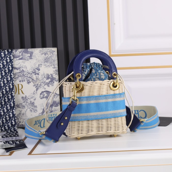 Dior0003XB032
