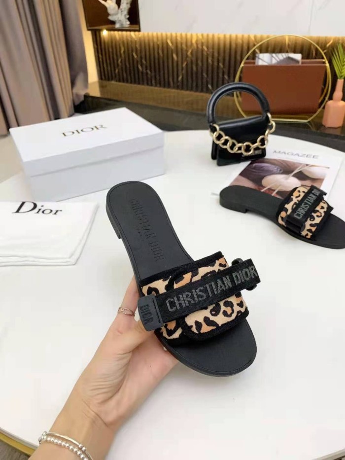 Dior 魔术贴拖鞋051