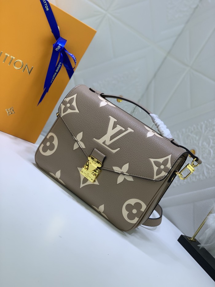 Louis Vuitton POCHETTE MÉTIS