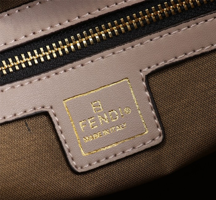 Fendi6876JQE091