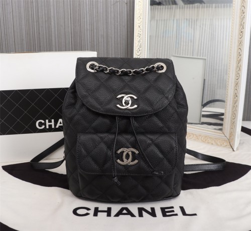 chanel8209PYD032