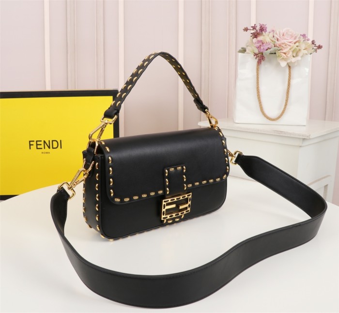 Fendi80012JQE022