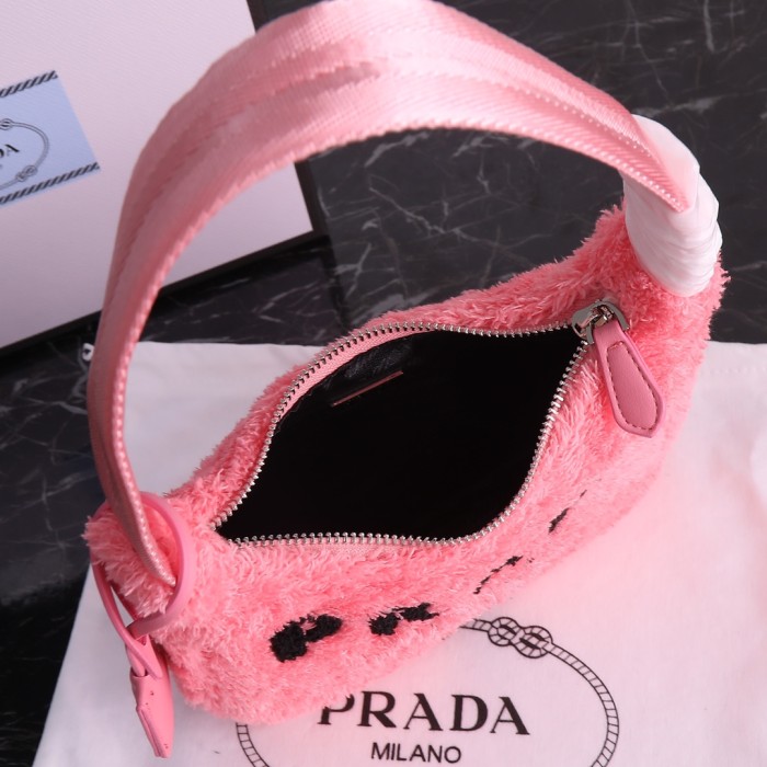Prada001MQ031