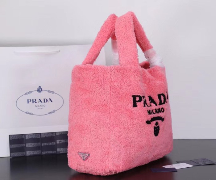 Prada001MQ051