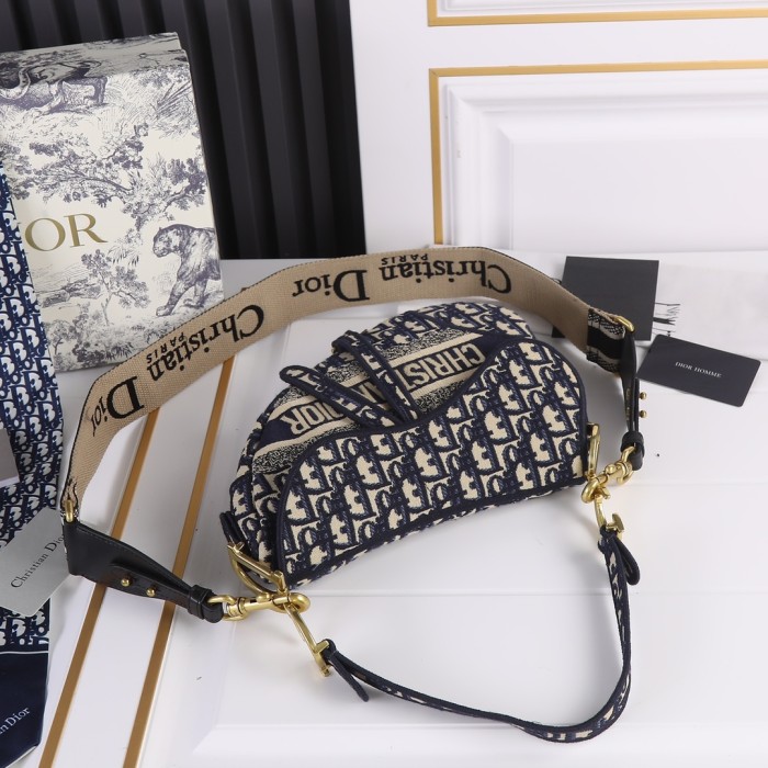 Dior5501XB032