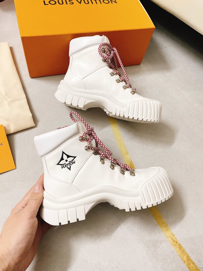 Louis Vuitton shoes RUBY FLAT RANGER LV009