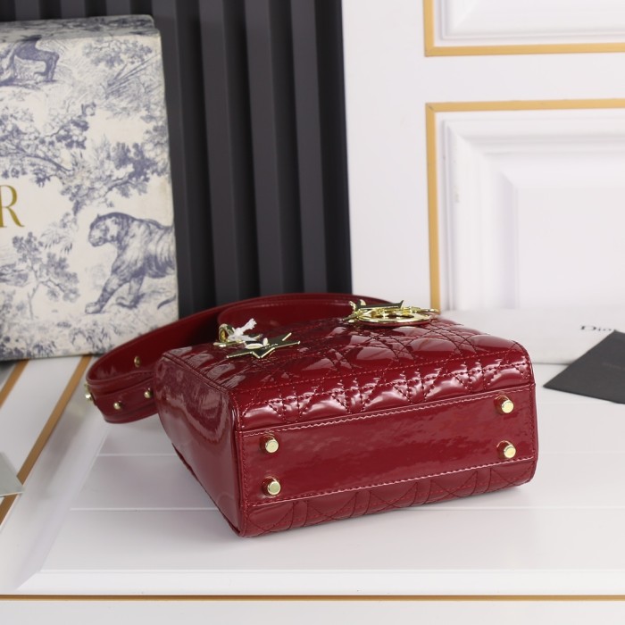 Dior2026XB081
