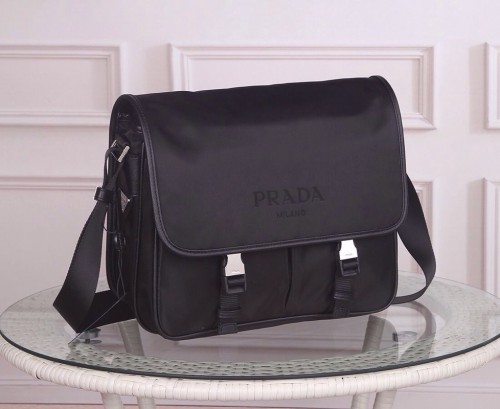 Prada messenger bag 0768