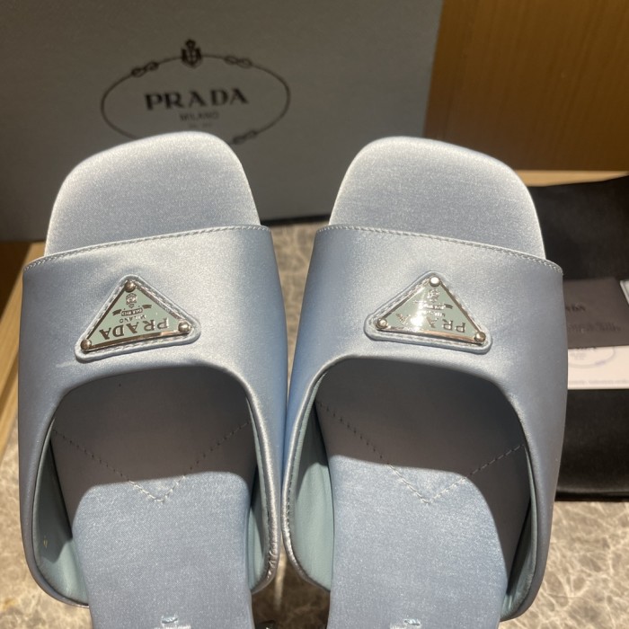 Prada shoes flat bottom 1.5CM sandal 005