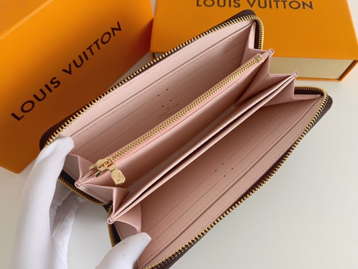 Louis Vuitton ZIPPY WALLET 60017