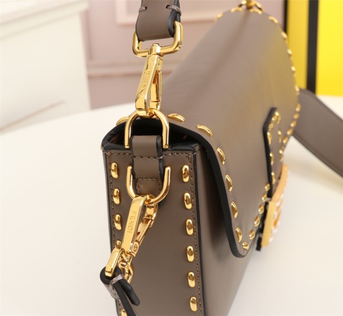 Fendi80012JQE022