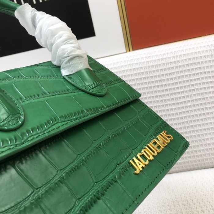 JACQUEMUS2026 22PJ051