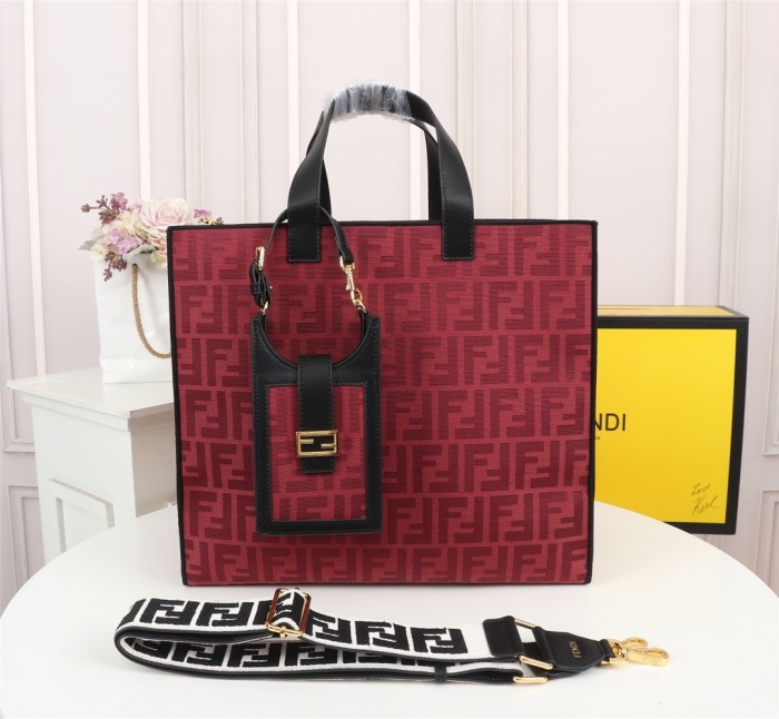 Fendi2015JQE052