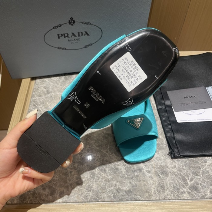 Prada shoes flat bottom 1.5CM sandal 005