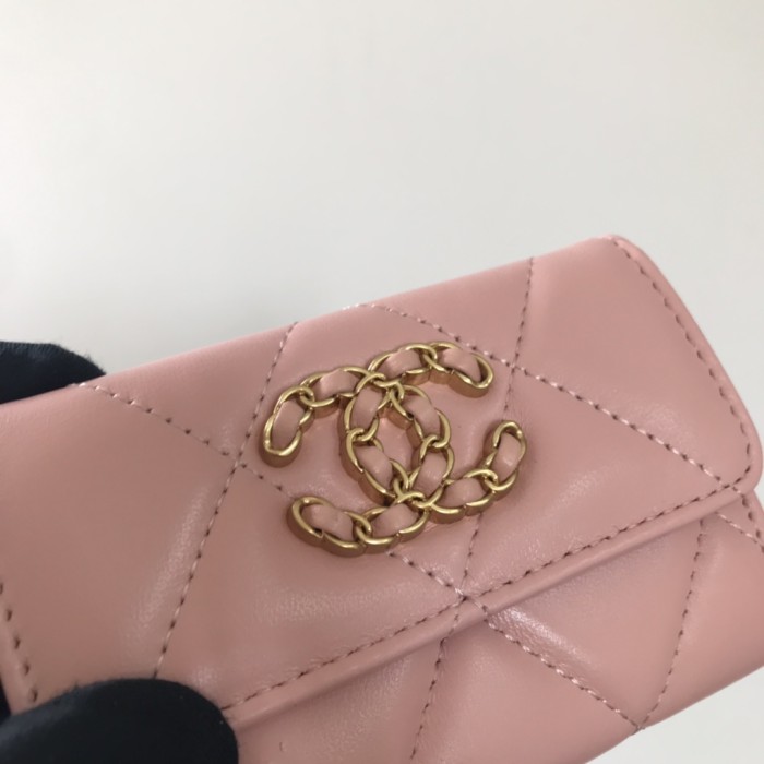 CHANEL 19 FLAP CARD HOLDER