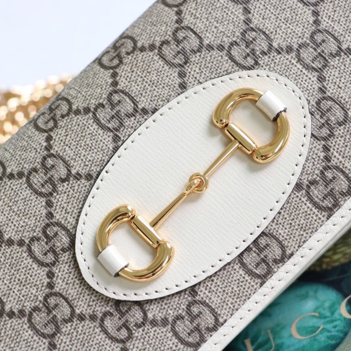 Gucci621892smile021