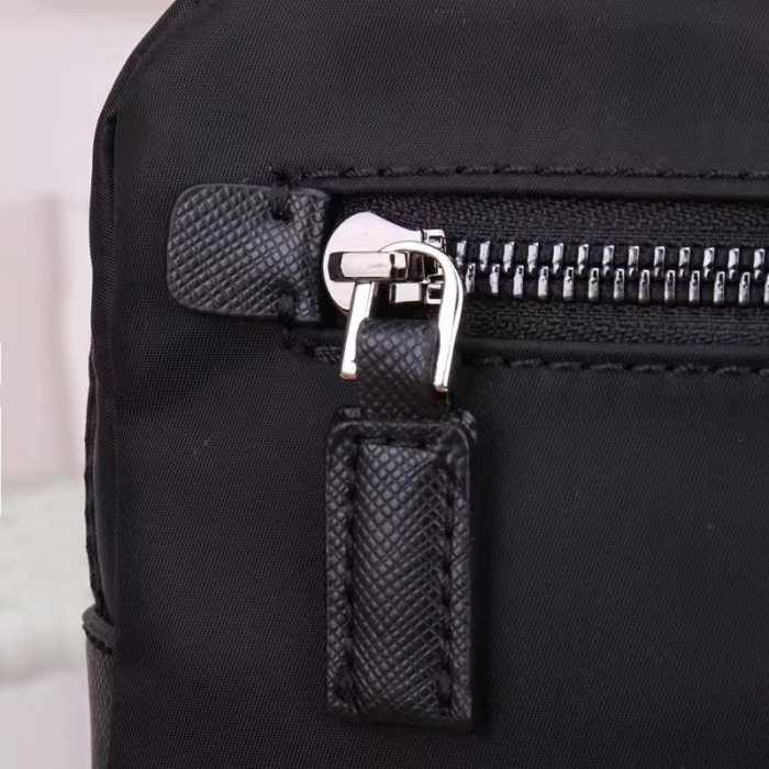 Prada1393HMF07