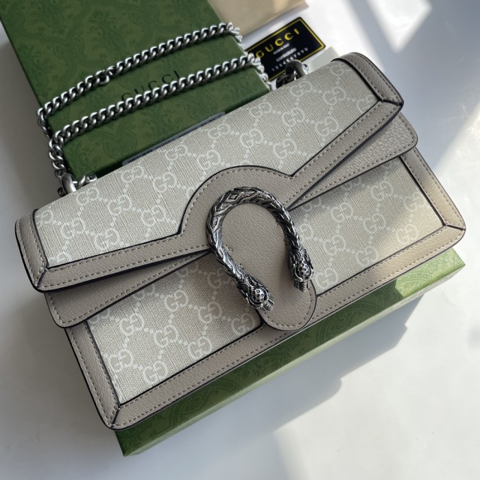 Gucci499623LM031