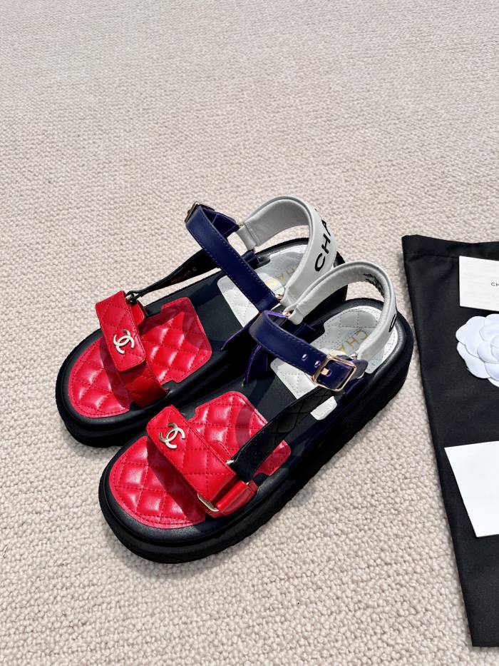 Chanel 糖果色凉鞋052