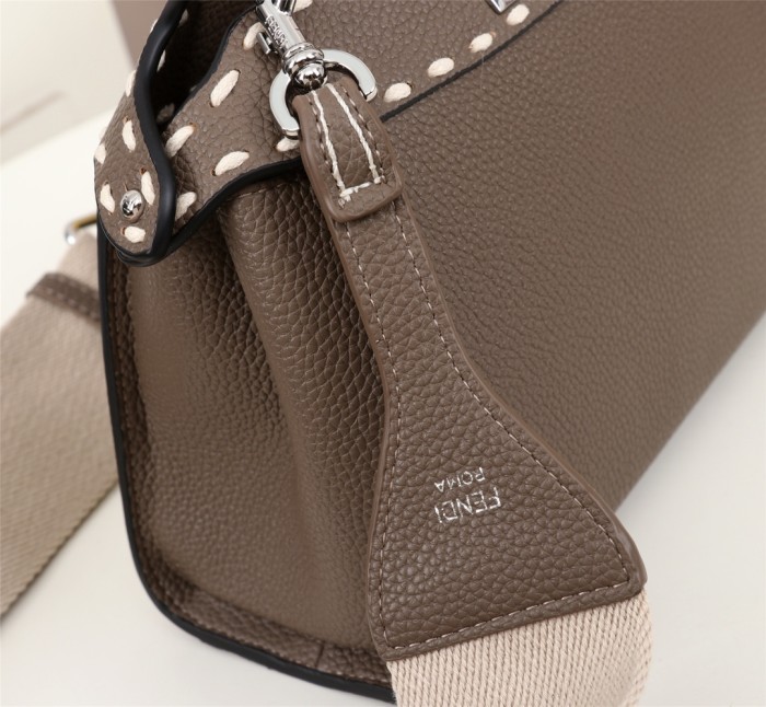Fendi1120JQE042